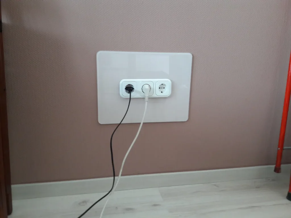 konnektor üveg szerelés Budapest